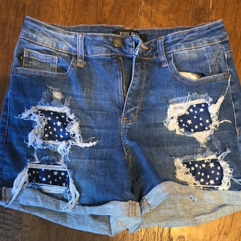 Judy Blue Starry Distressed Denim Shorts